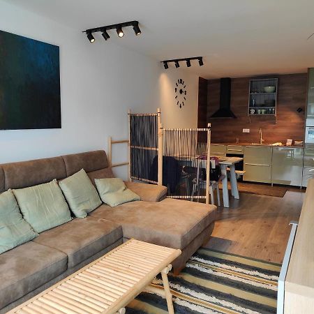 Beachfront Paradise Ezuest Panorama Lakeview Apartment With Panoramic Terrace 希欧福克 外观 照片